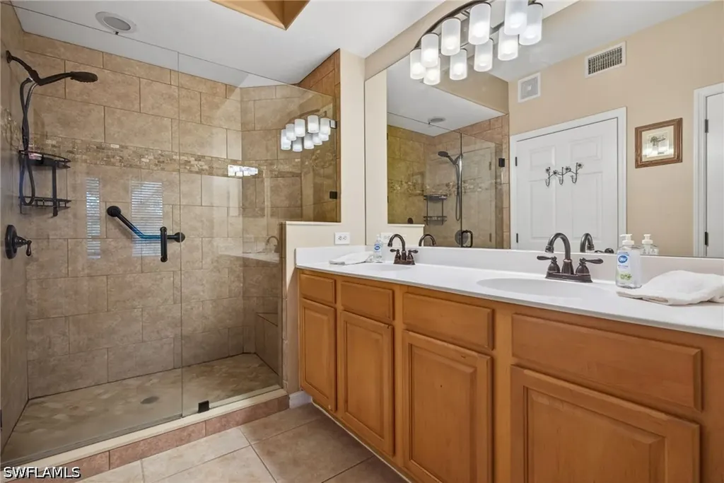 10109 Colonial Country Club Boulevard Fort Myers FL 33913