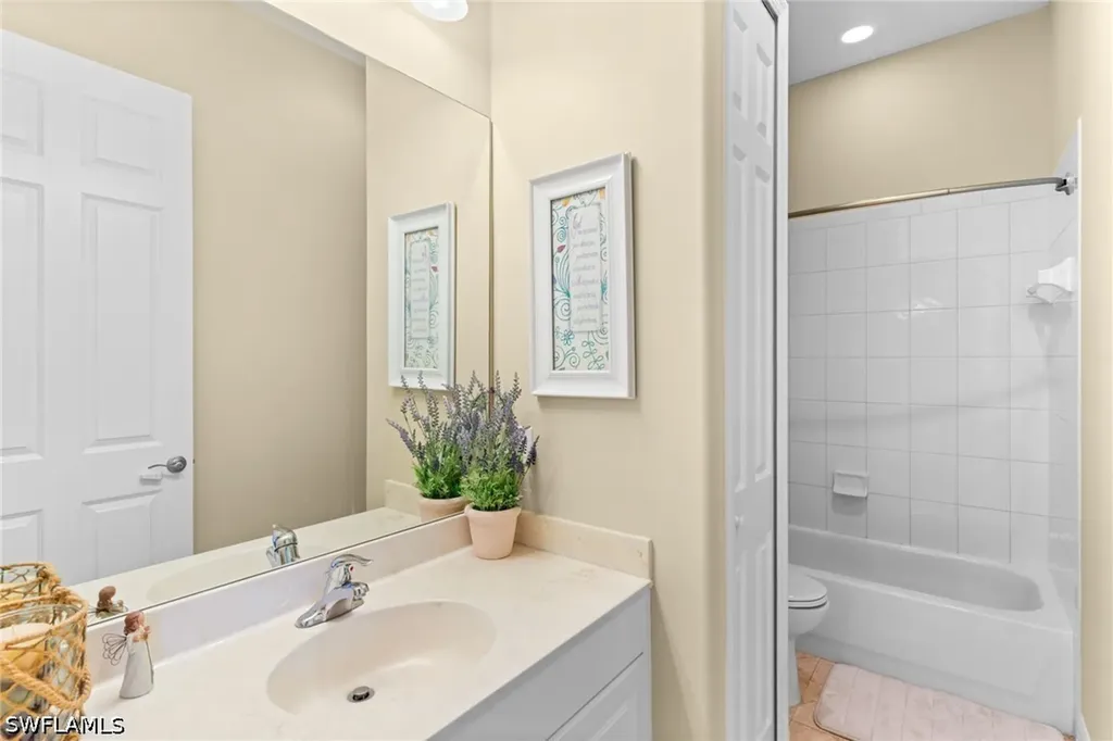 5019 Fairhaven Lane Naples FL 34109