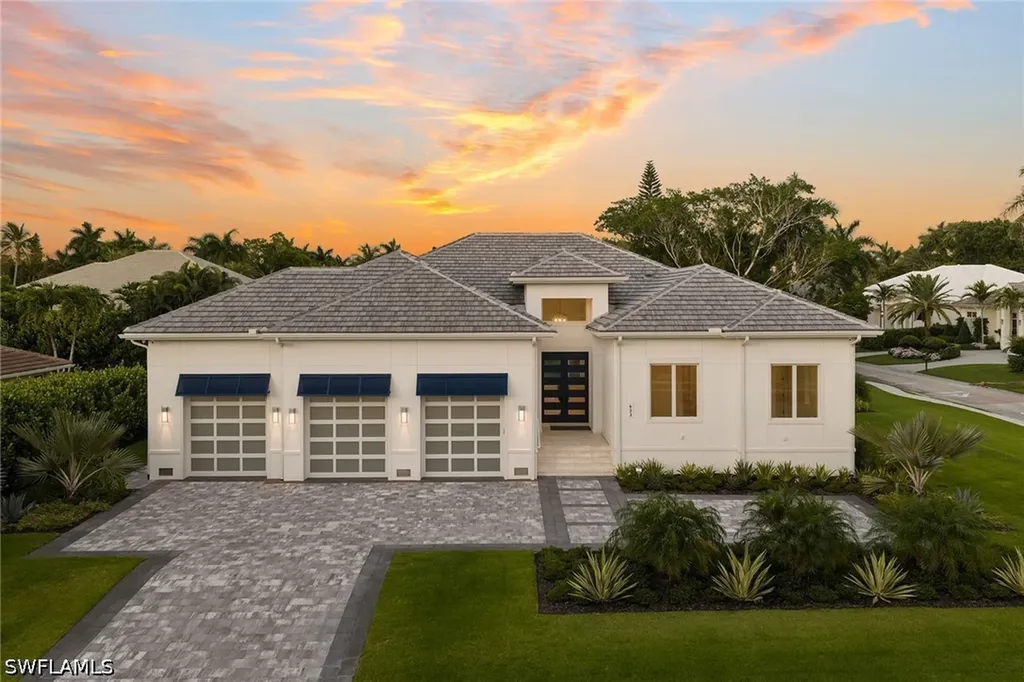 Naples FL, 623 Park Shore Drive