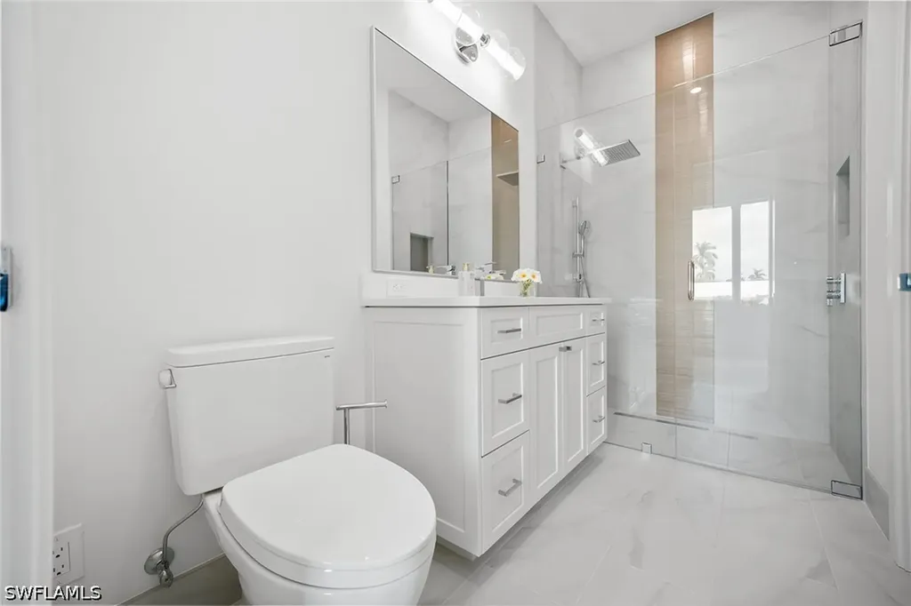 623 Park Shore Drive Naples FL 34103