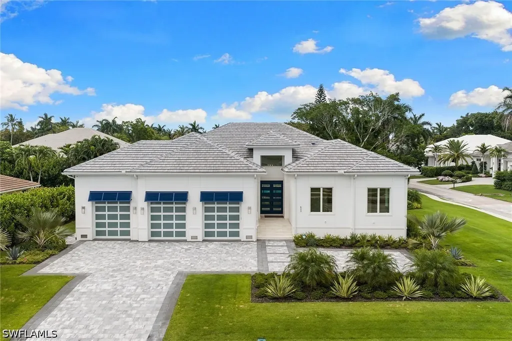 623 Park Shore Drive Naples FL 34103