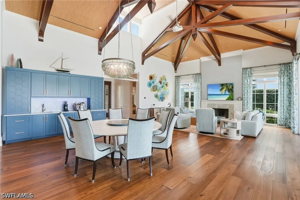 1870 4th Street S Naples FL 34102