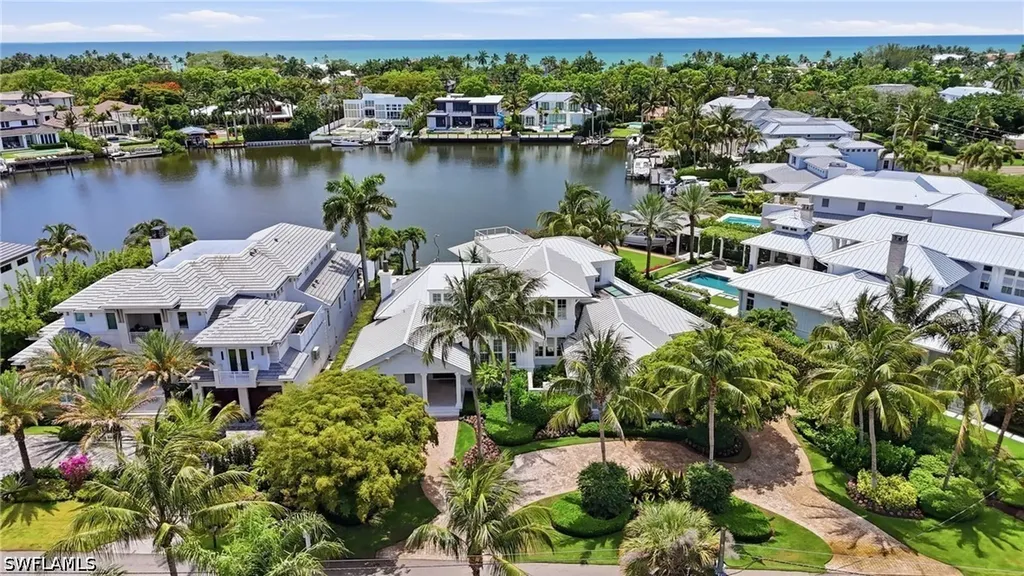 1870 4th Street S Naples FL 34102