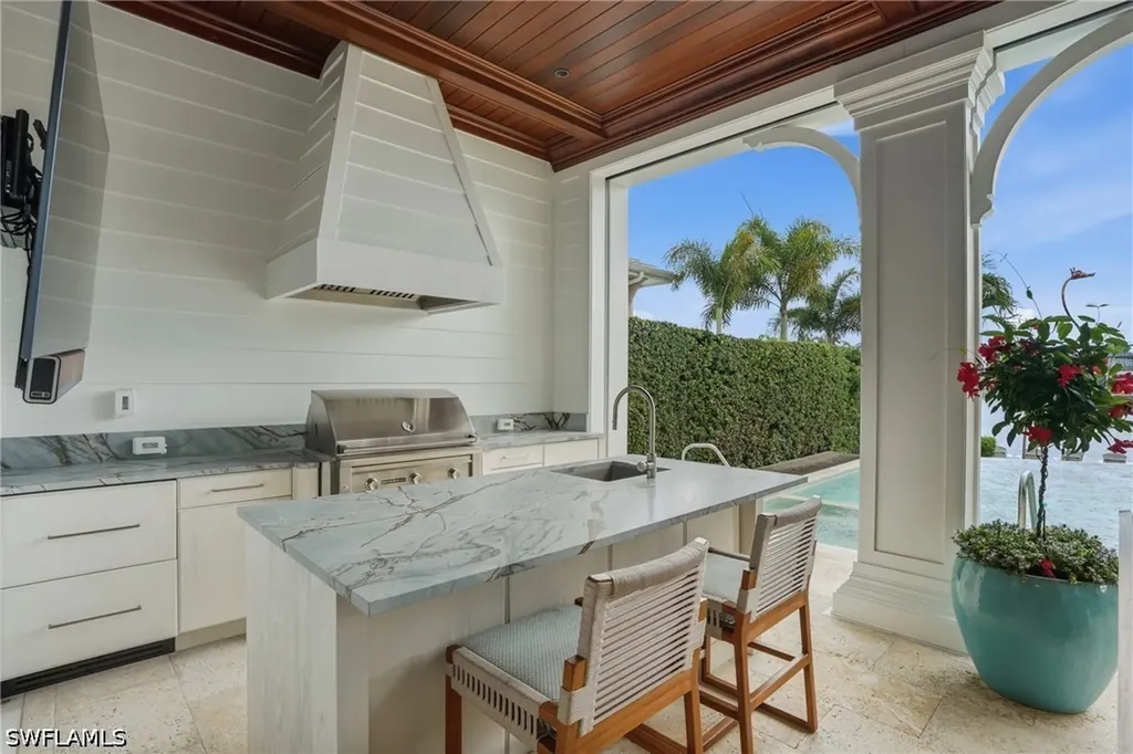 1870 4th Street S Naples FL 34102