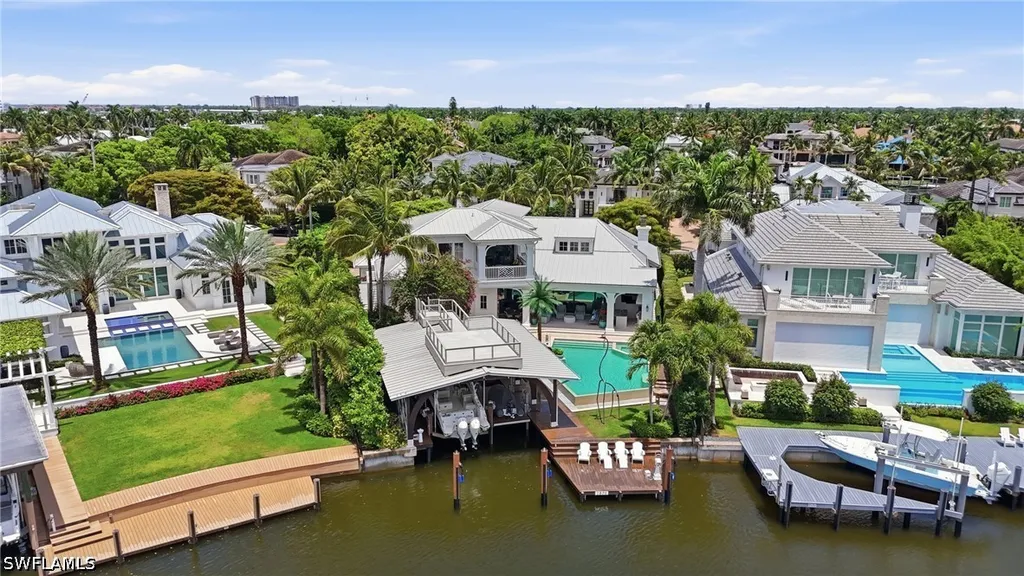 1870 4th Street S Naples FL 34102