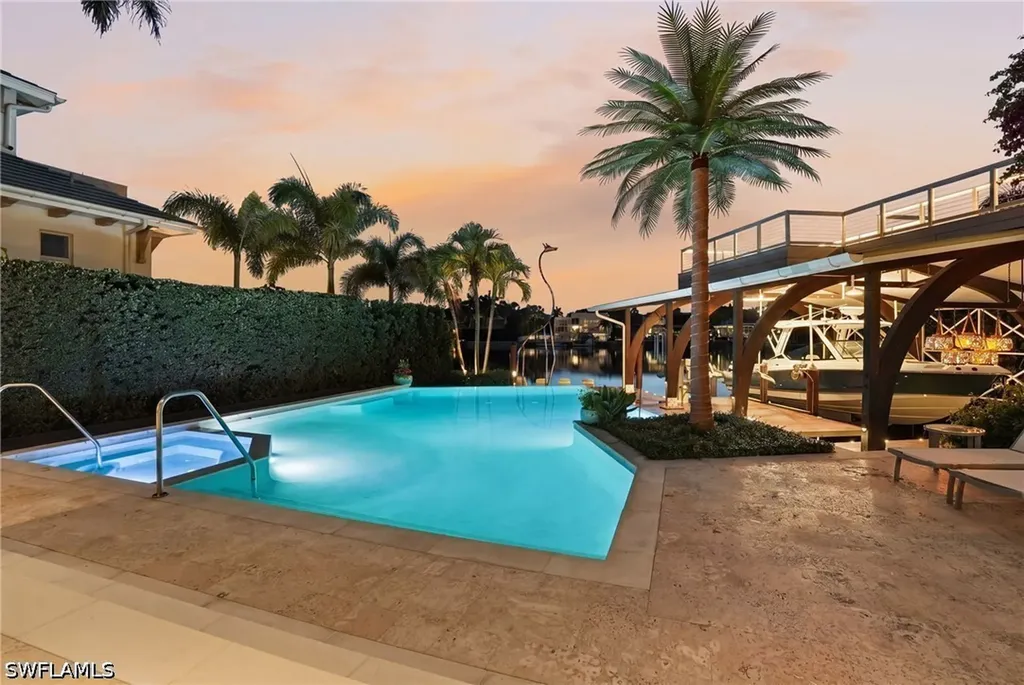 1870 4th Street S Naples FL 34102