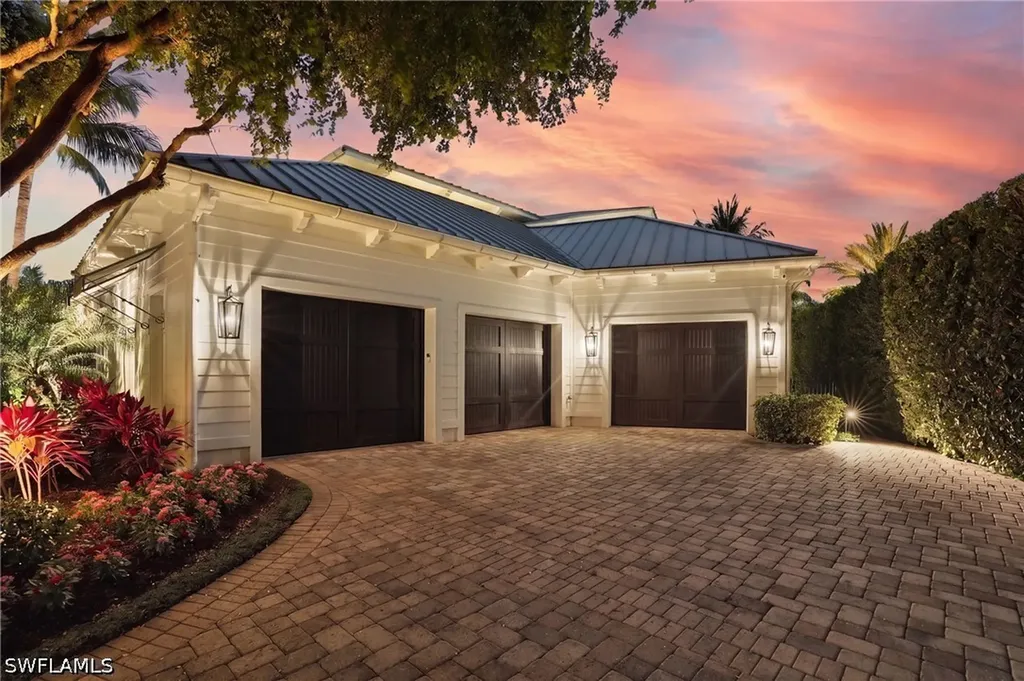 1870 4th Street S Naples FL 34102