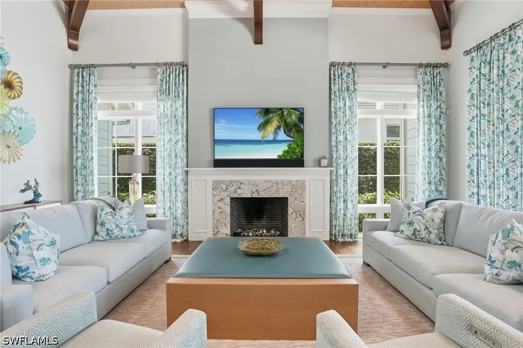 1870 4th Street S Naples FL 34102