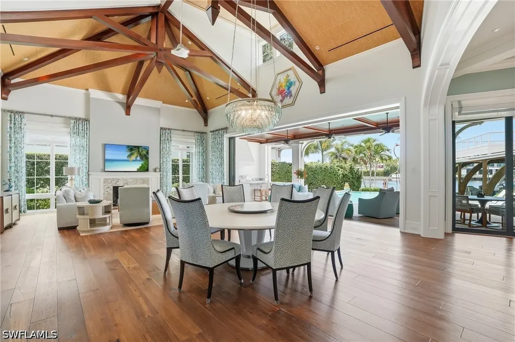 1870 4th Street S Naples FL 34102
