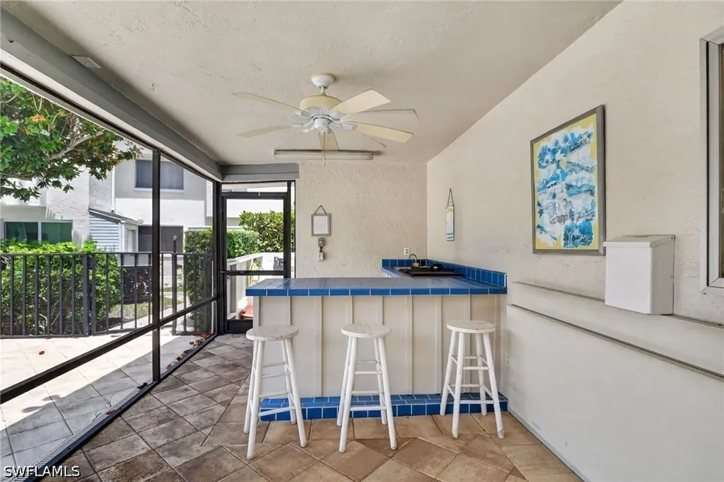 3044 Kings Lake Boulevard Naples FL 34112