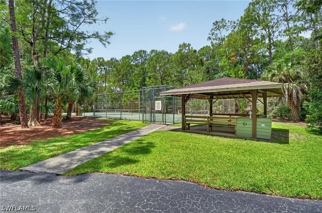 3044 Kings Lake Boulevard Naples FL 34112