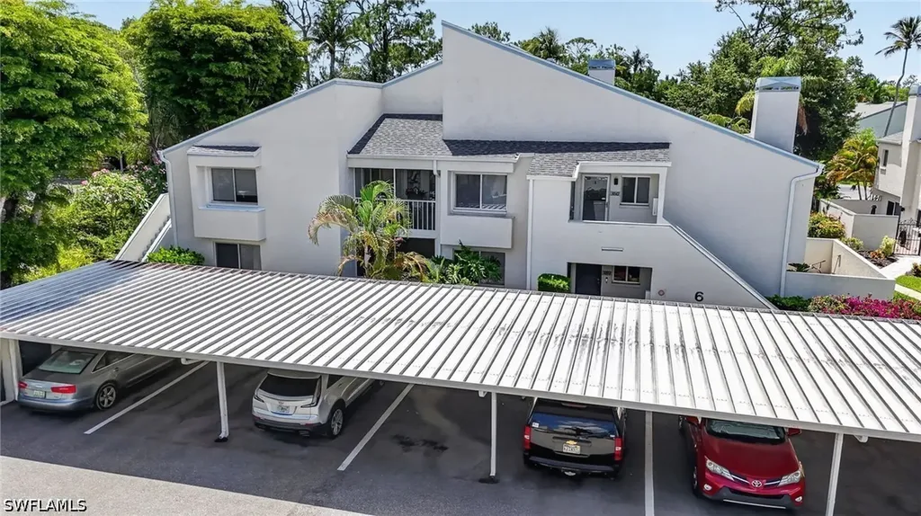 3044 Kings Lake Boulevard Naples FL 34112