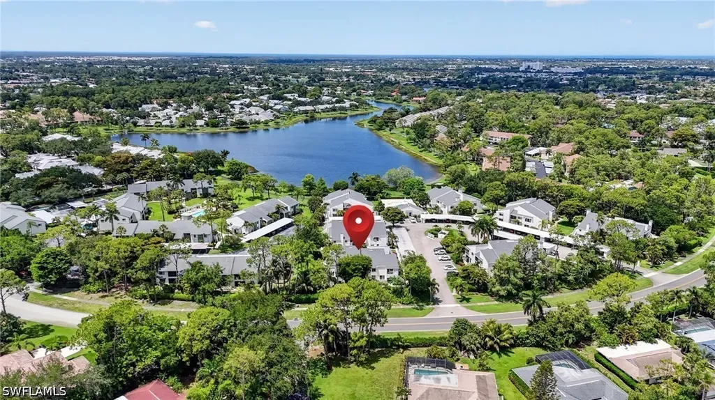 3044 Kings Lake Boulevard Naples FL 34112