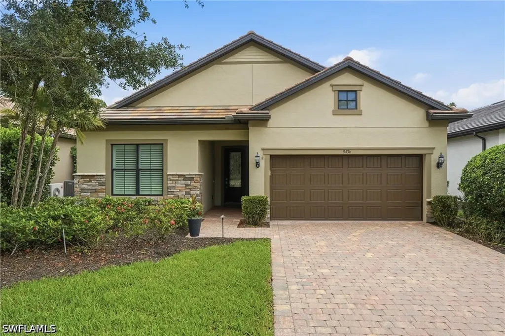 9436 Whooping Crane Way Naples FL 34120