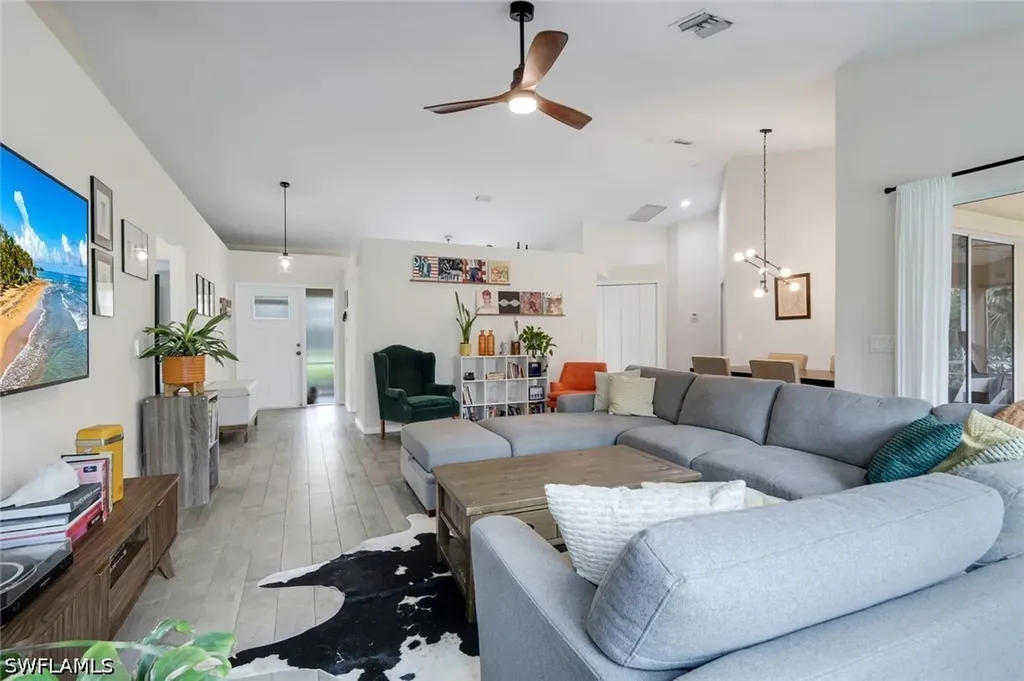 27281 Tortoise Trail Bonita Springs FL 34135