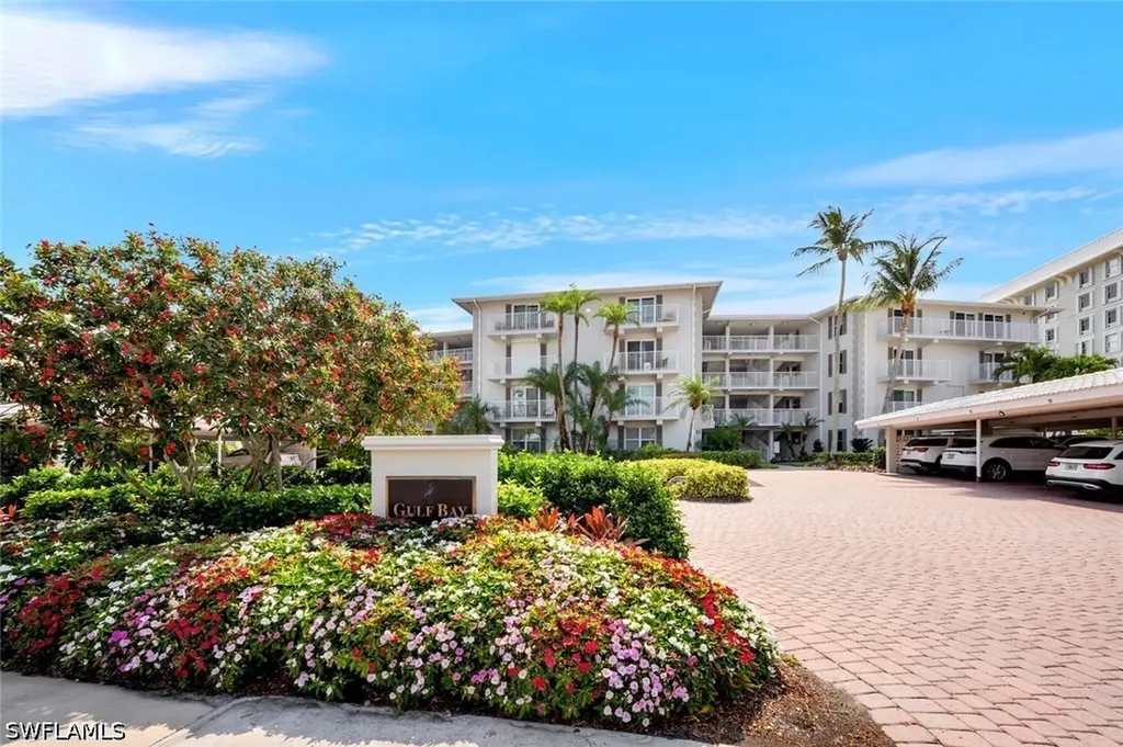 2800 Gulf Shore Boulevard N Naples FL 34103