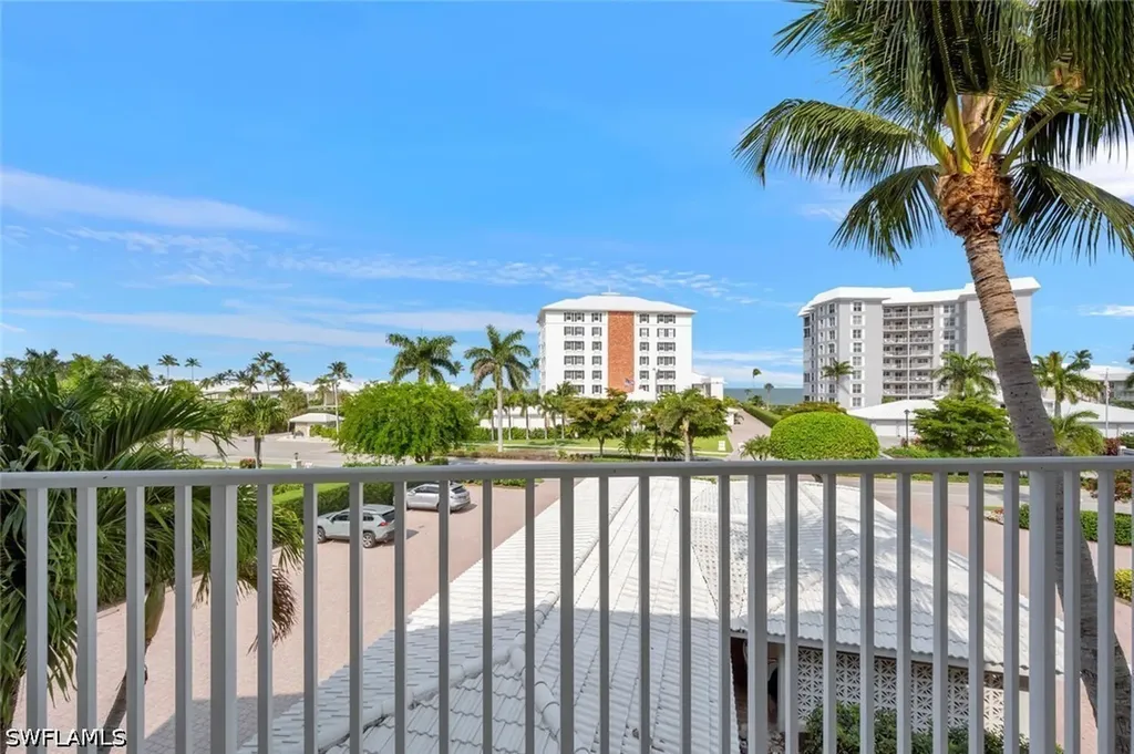 2800 Gulf Shore Boulevard N Naples FL 34103