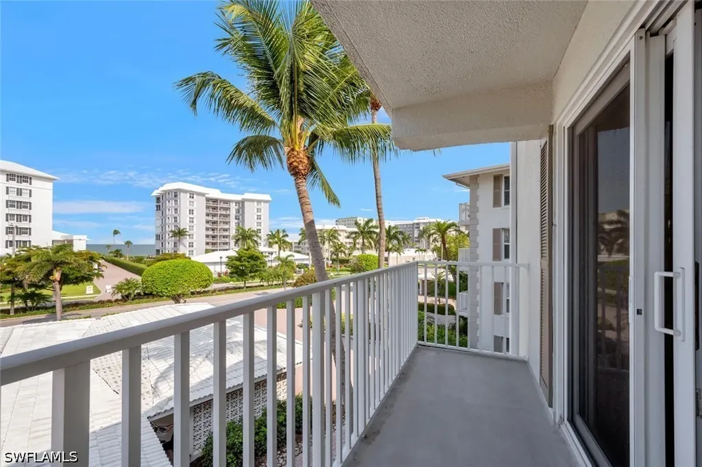 2800 Gulf Shore Boulevard N Naples FL 34103