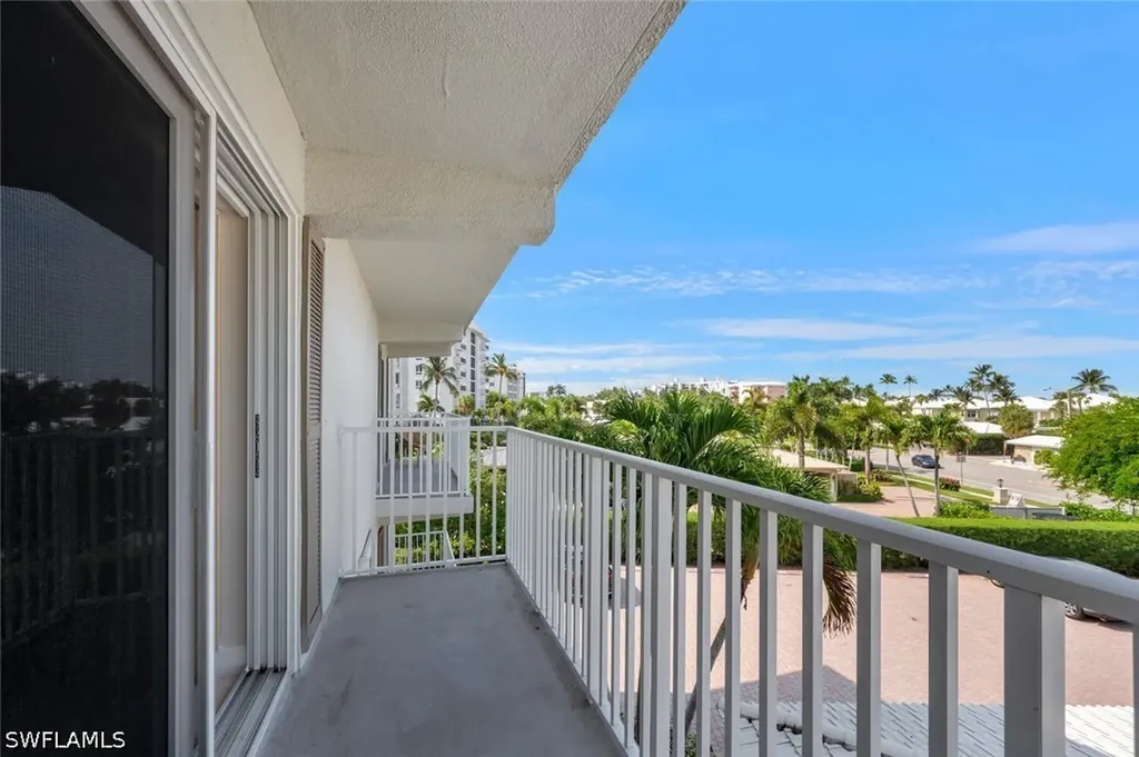 2800 Gulf Shore Boulevard N Naples FL 34103