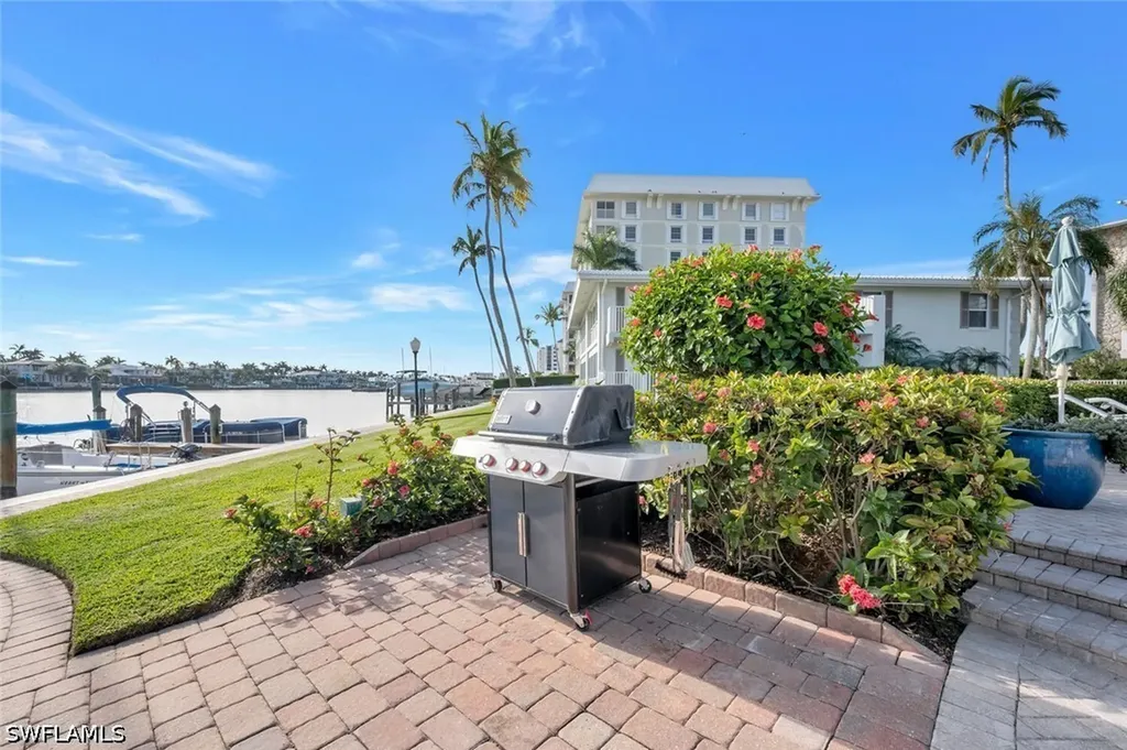 2800 Gulf Shore Boulevard N Naples FL 34103