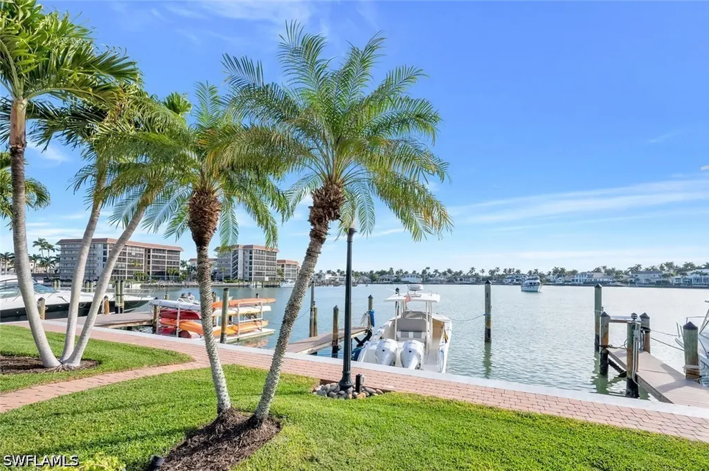 2800 Gulf Shore Boulevard N Naples FL 34103