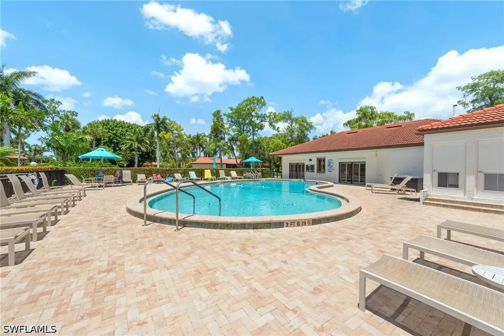 1055 Forest Lakes Drive Naples FL 34105