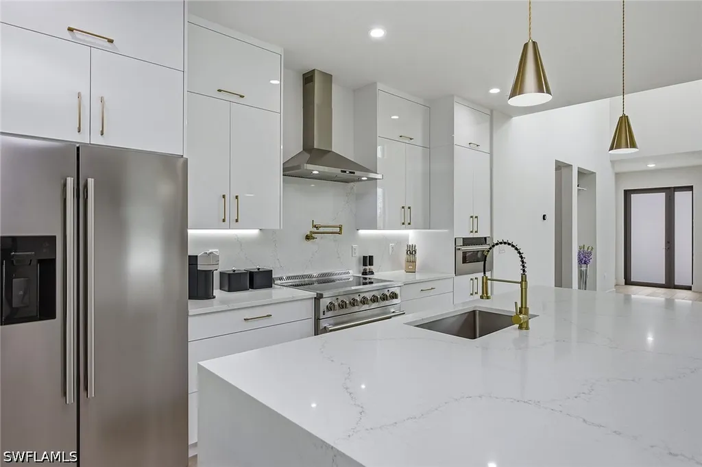 3400 Canal Street Naples FL 34112