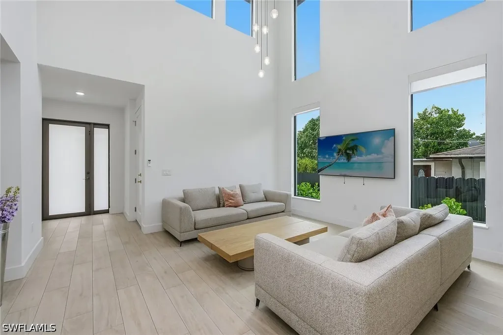 3400 Canal Street Naples FL 34112
