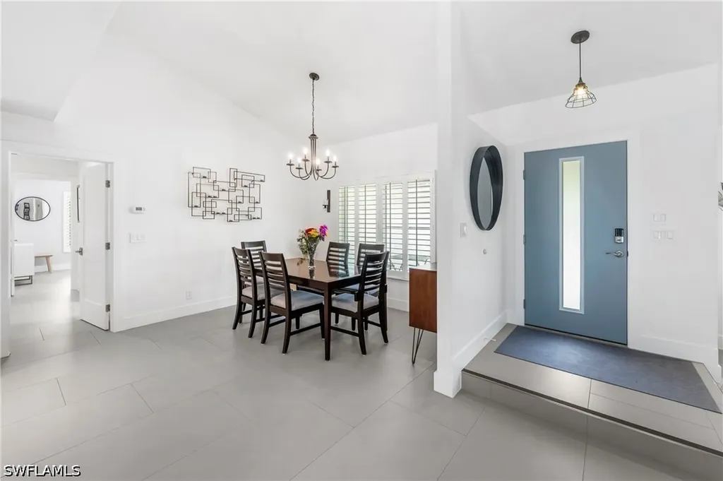 3631 1st Avenue NW Naples FL 34120