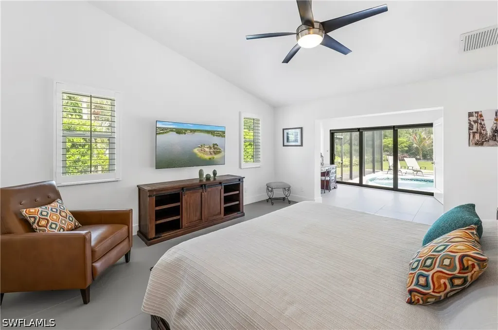 3631 1st Avenue NW Naples FL 34120