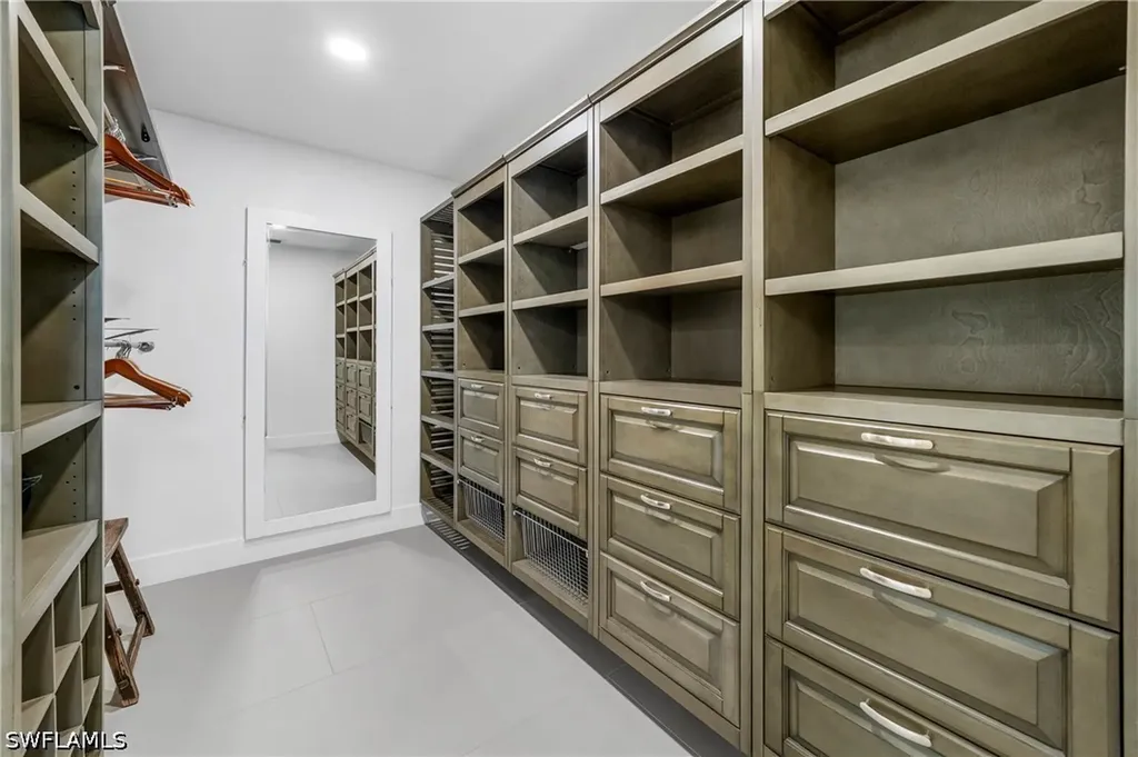 3631 1st Avenue NW Naples FL 34120