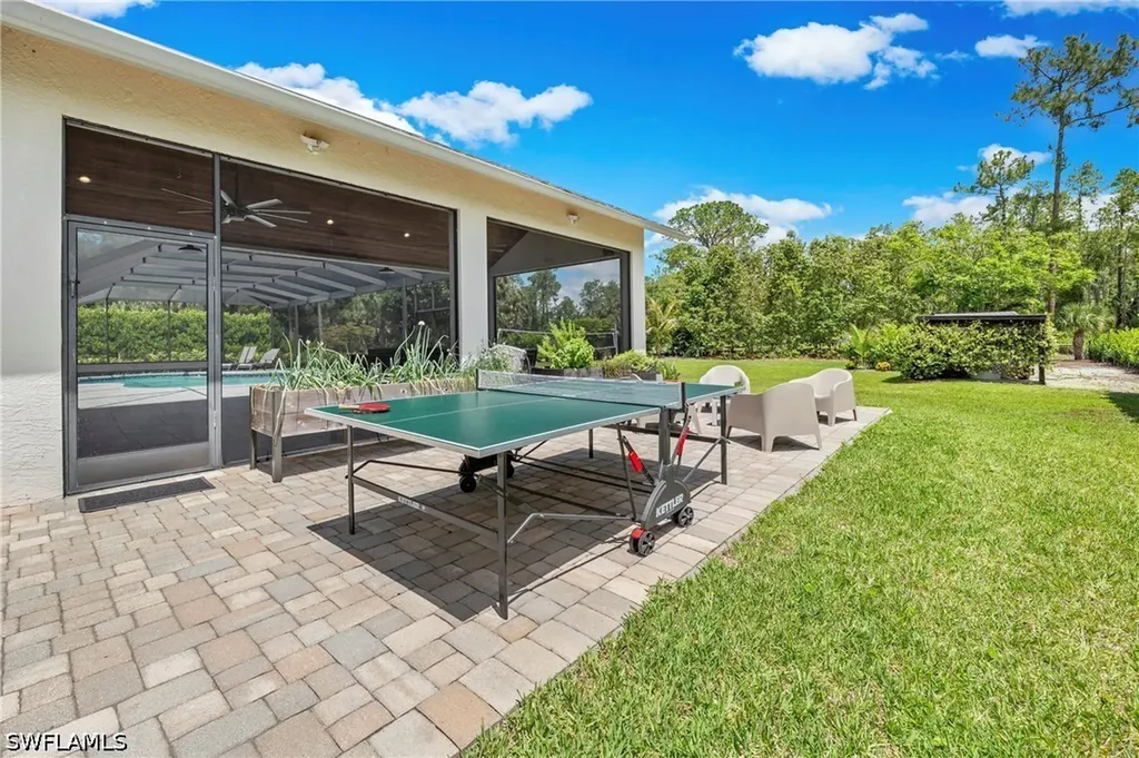 3631 1st Avenue NW Naples FL 34120