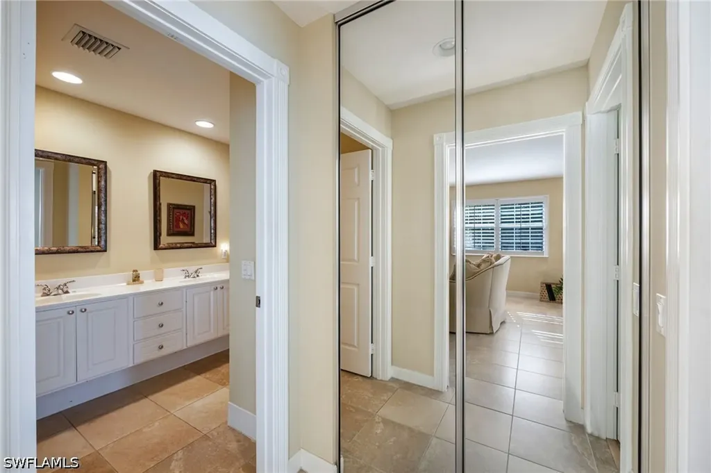 8149 Xenia Lane Naples FL 34114