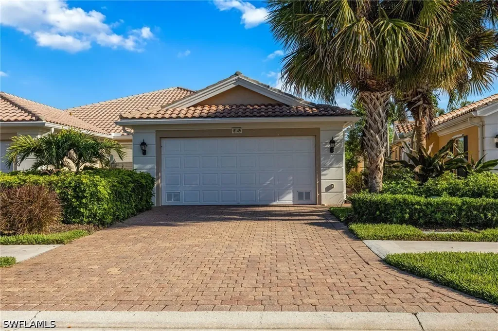 8149 Xenia Lane Naples FL 34114