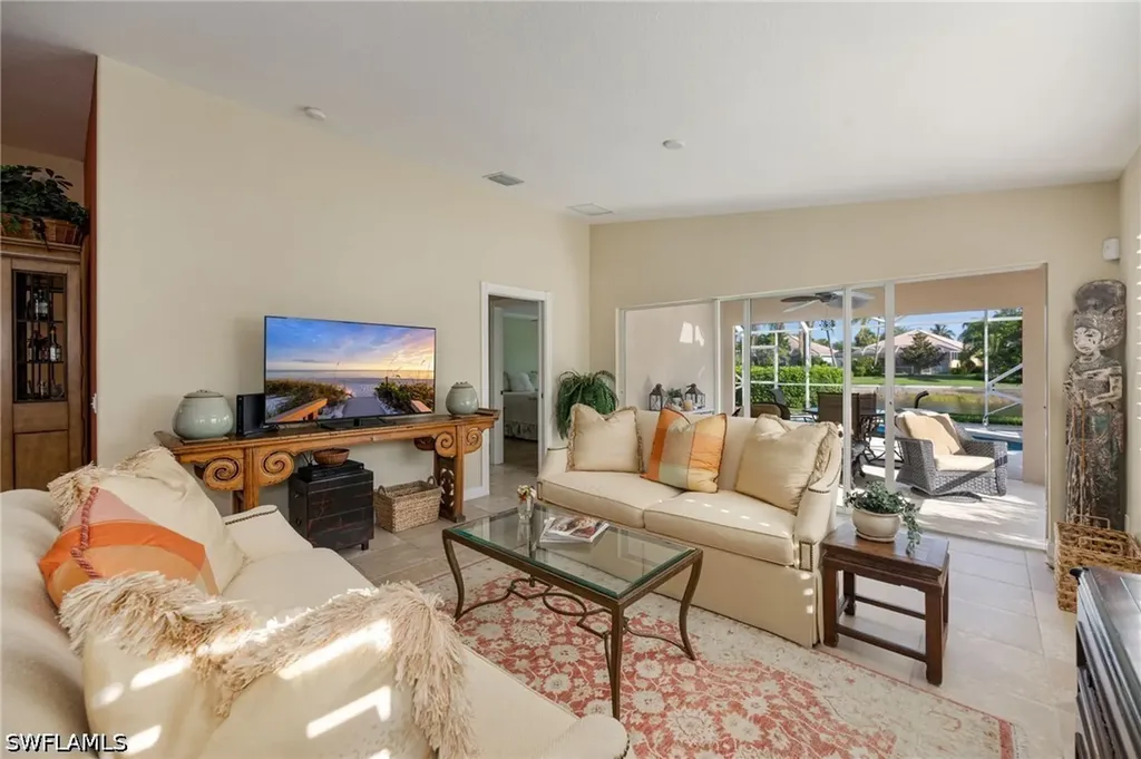 8149 Xenia Lane Naples FL 34114