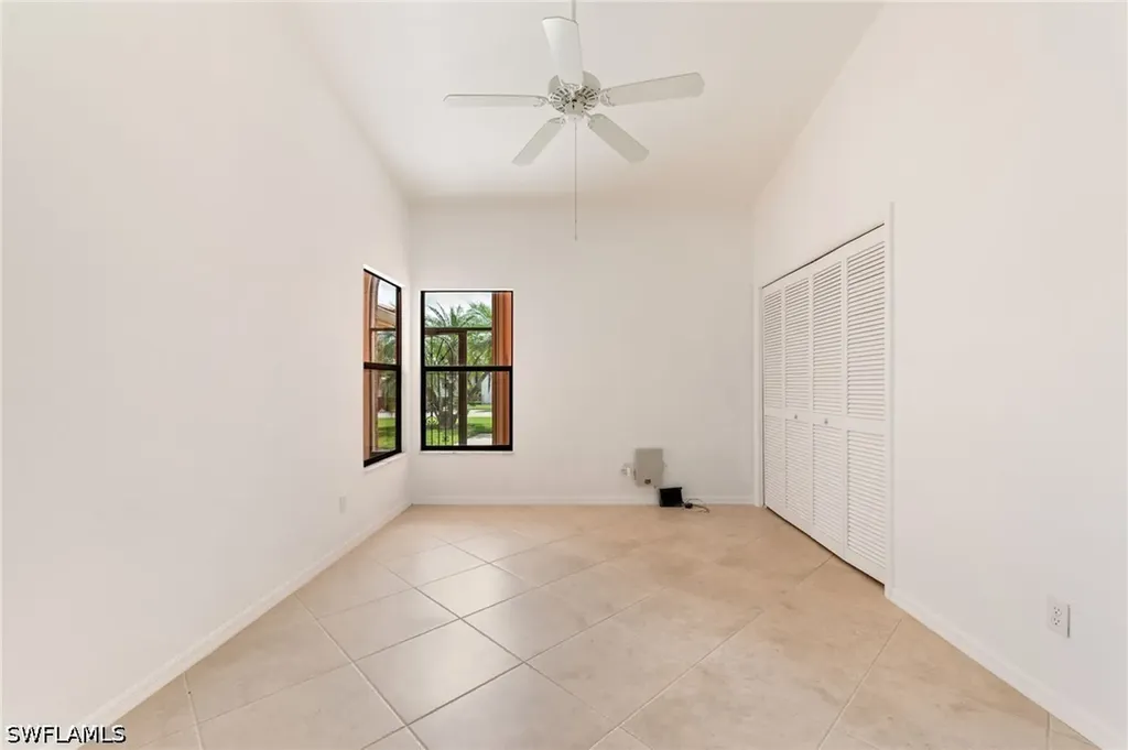 441 Countryside Drive Naples FL 34104