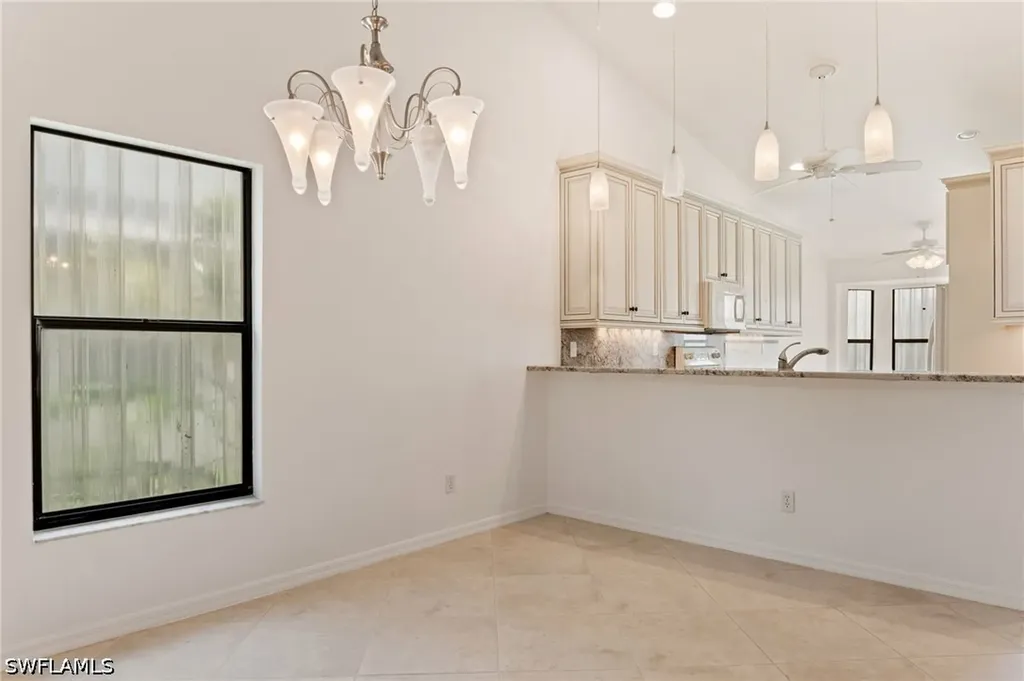 441 Countryside Drive Naples FL 34104