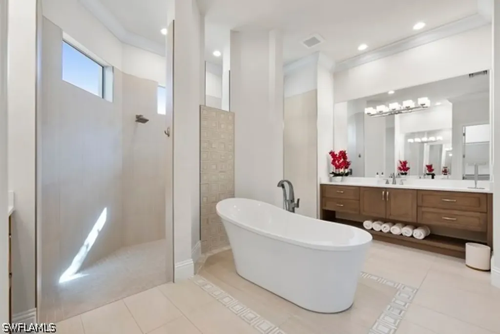 14362 Charthouse Circle Naples FL 34114