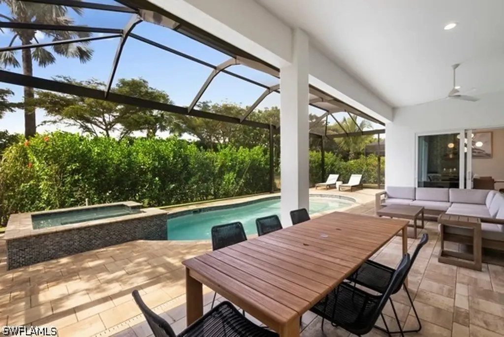 14362 Charthouse Circle Naples FL 34114