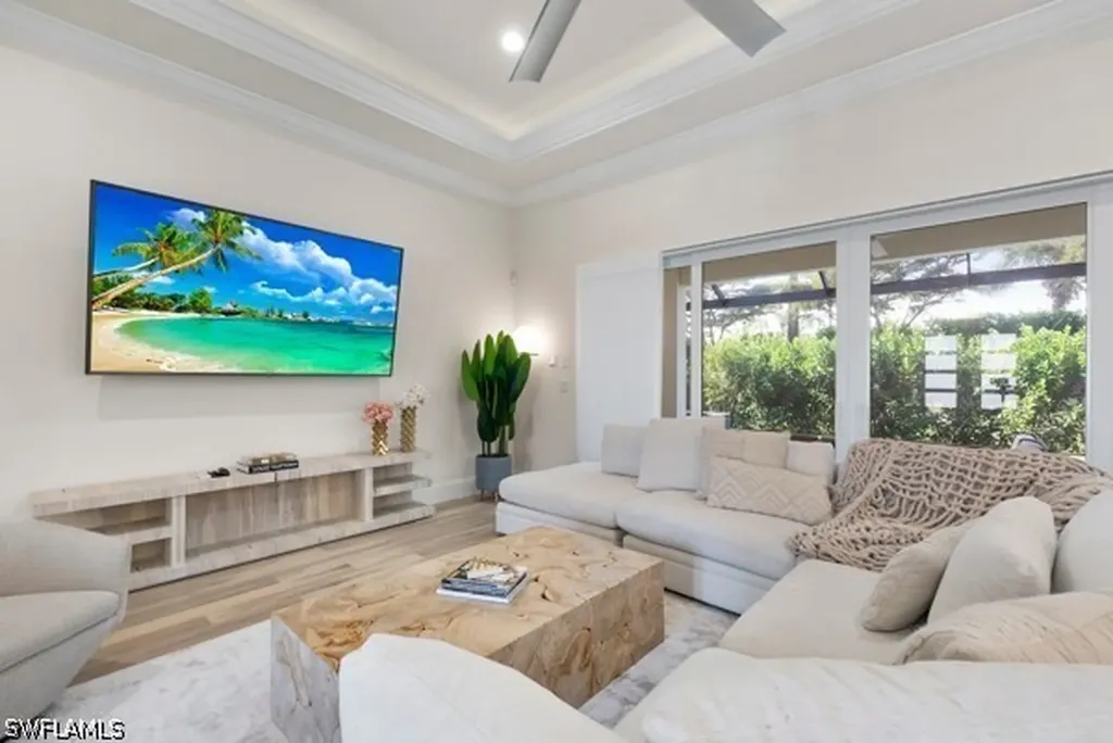 14362 Charthouse Circle Naples FL 34114