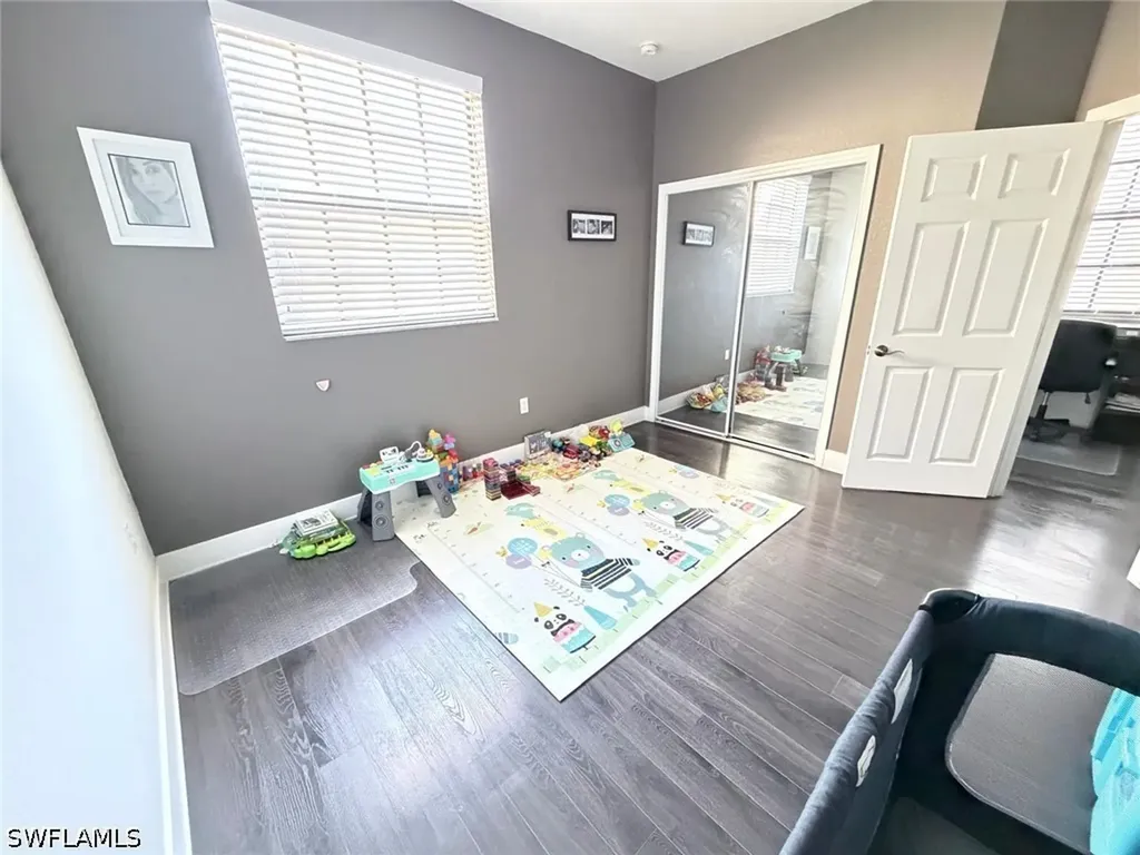 7317 Bristol Circle Naples FL 34120