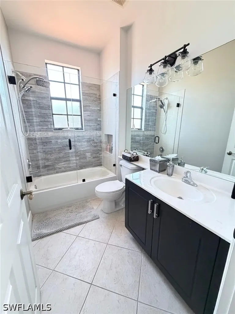 7317 Bristol Circle Naples FL 34120