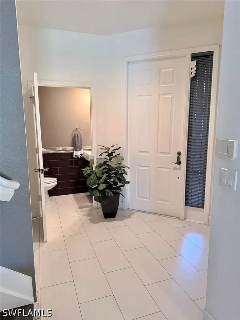 7317 Bristol Circle Naples FL 34120