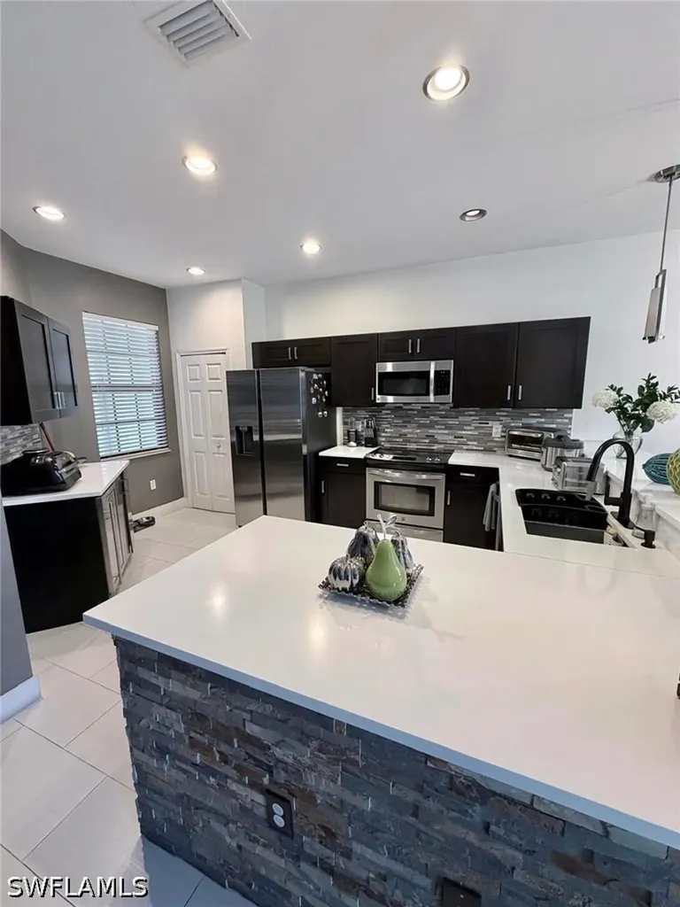 7317 Bristol Circle Naples FL 34120