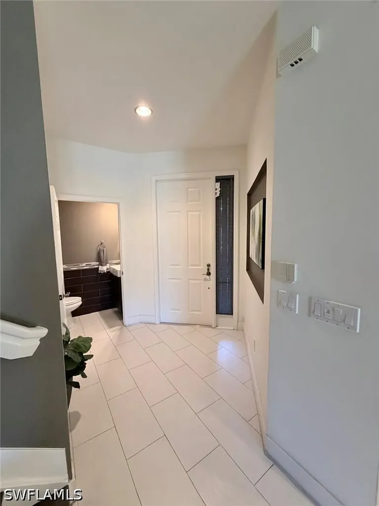 7317 Bristol Circle Naples FL 34120