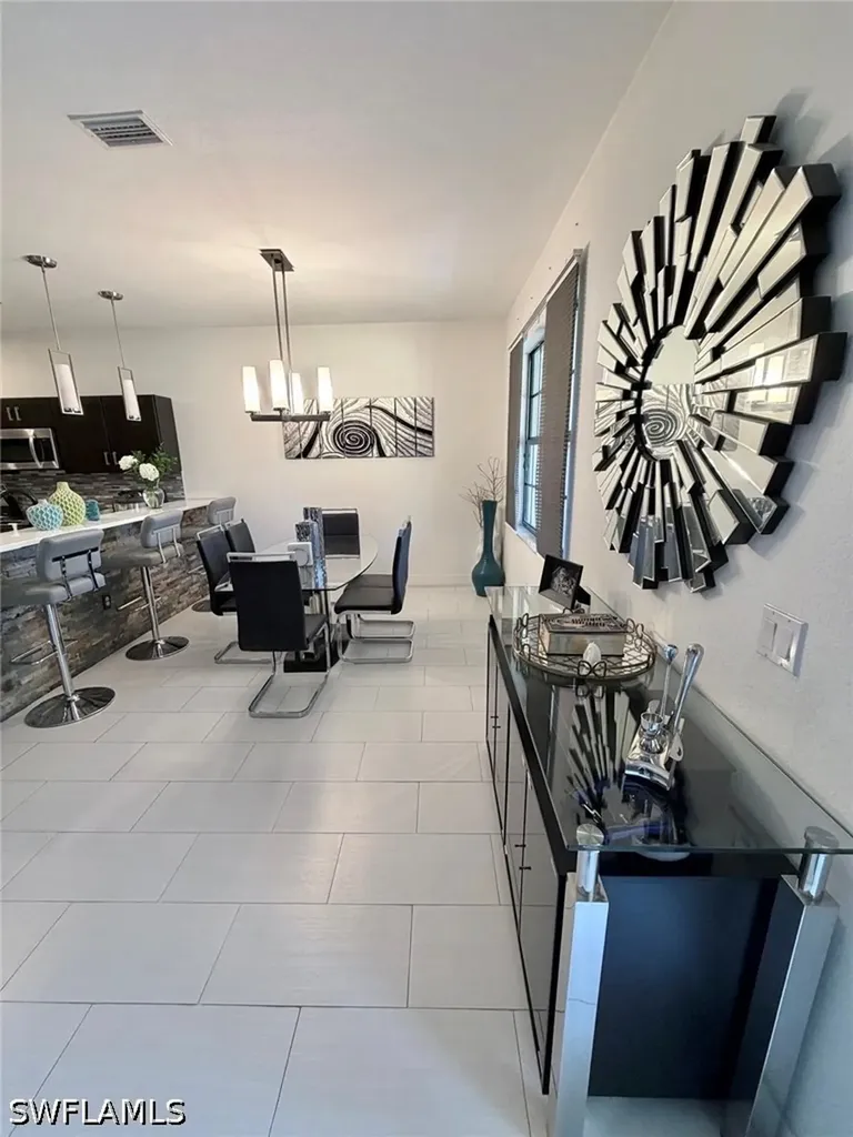 7317 Bristol Circle Naples FL 34120