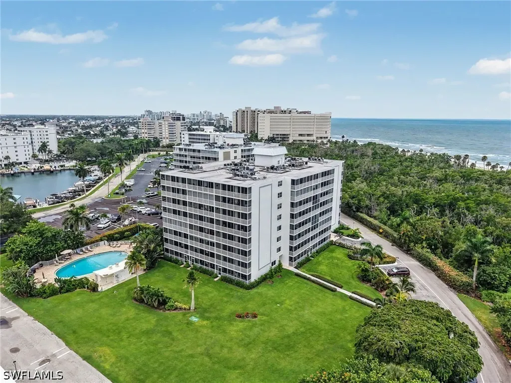 5 Bluebill Avenue Naples FL 34108