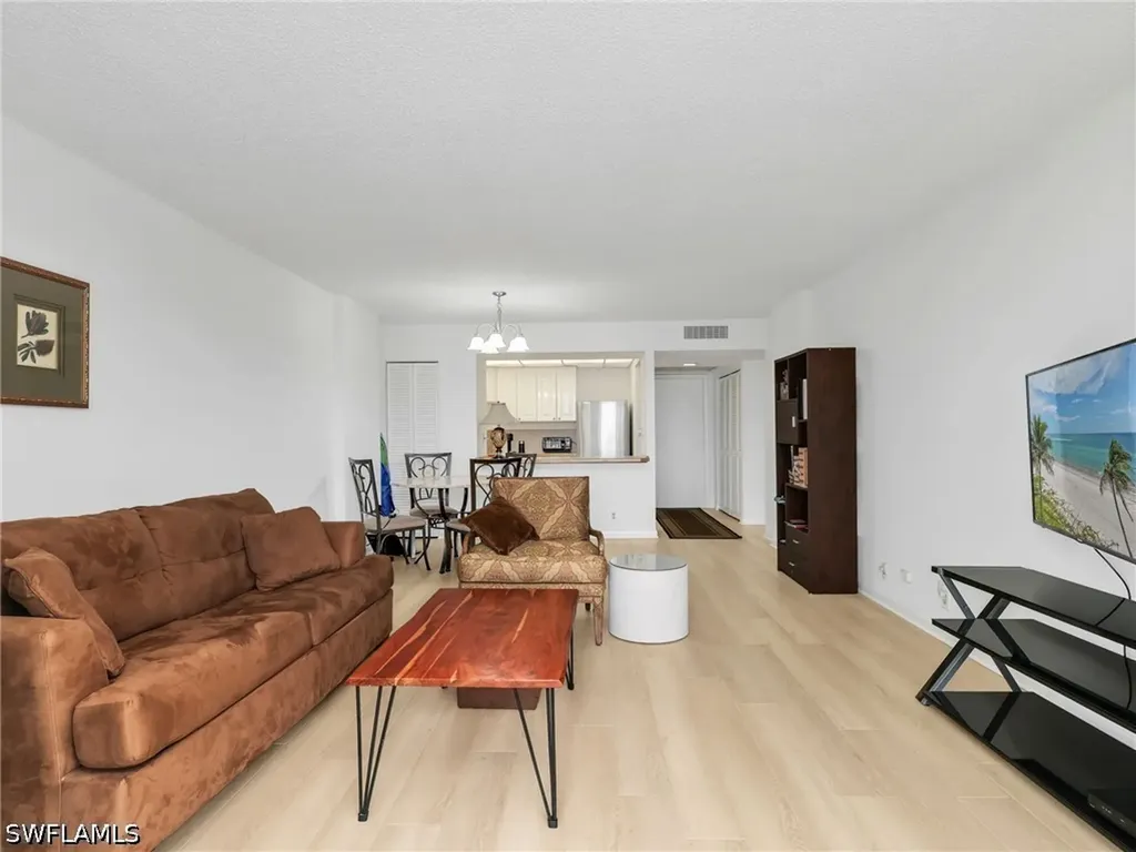 5 Bluebill Avenue Naples FL 34108