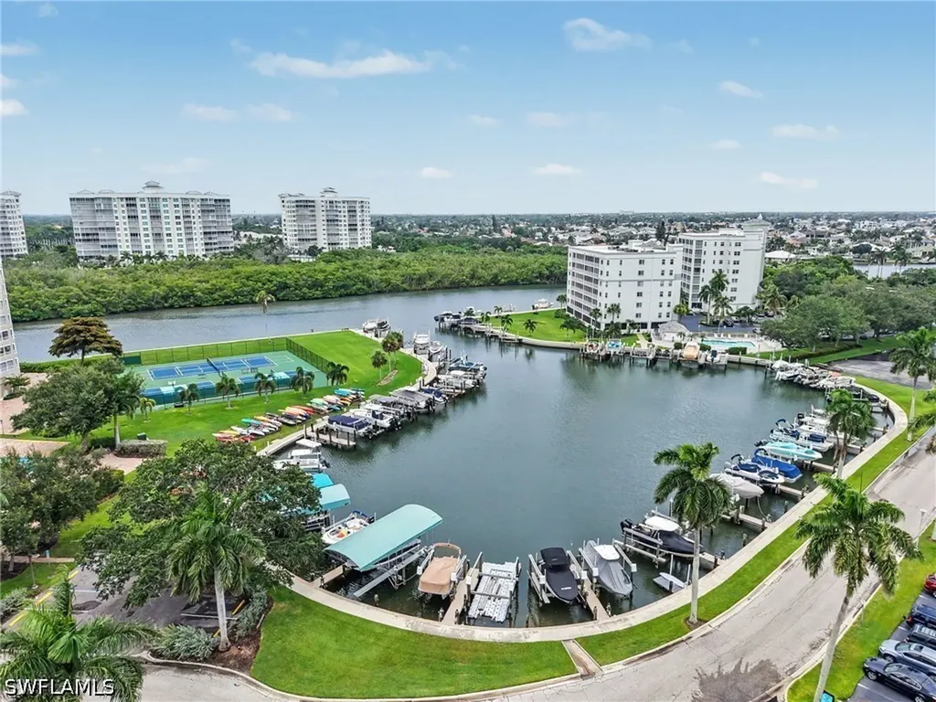 5 Bluebill Avenue Naples FL 34108