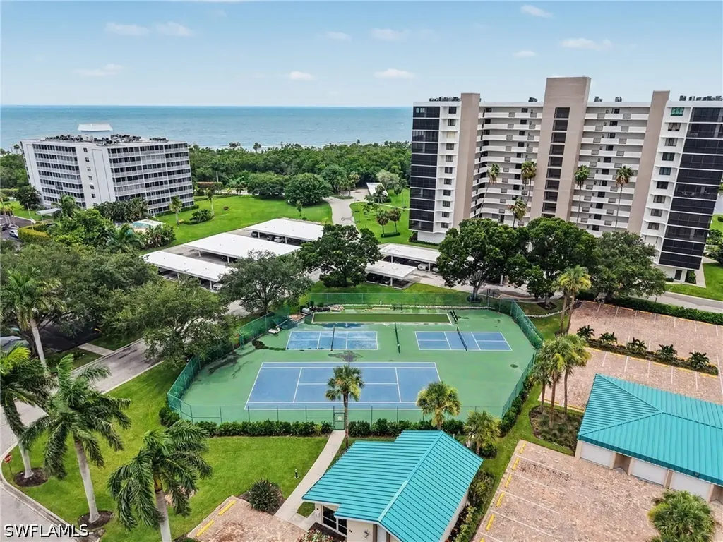 5 Bluebill Avenue Naples FL 34108
